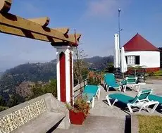 Cabanas Sao Jorge Village 