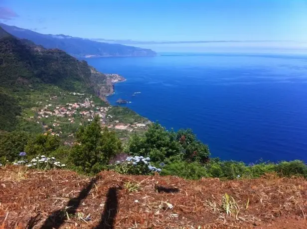 Cabanas Sao Jorge Village 