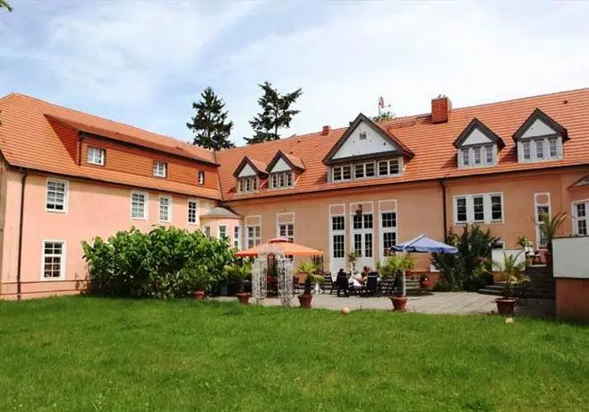 Schlosshotel Bantikow 