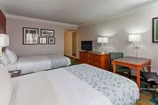 La Quinta Inn & Suites Seattle Sea-Tac Airport 