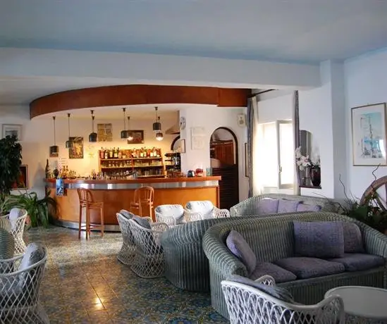 Hotel Giardino Sul Mare 