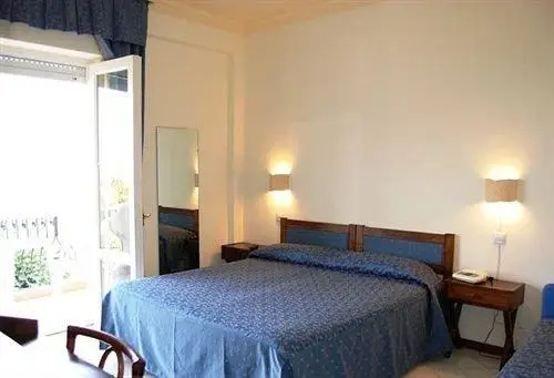 Hotel Giardino Sul Mare 