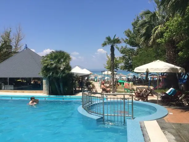 Naias Beach Hotel 