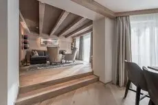 Castello Falkner Chalets & Residences 