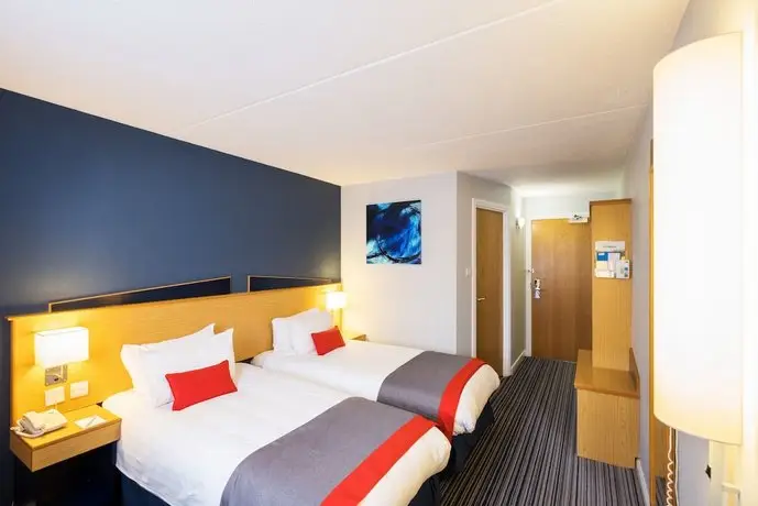 Holiday Inn Express Perth 