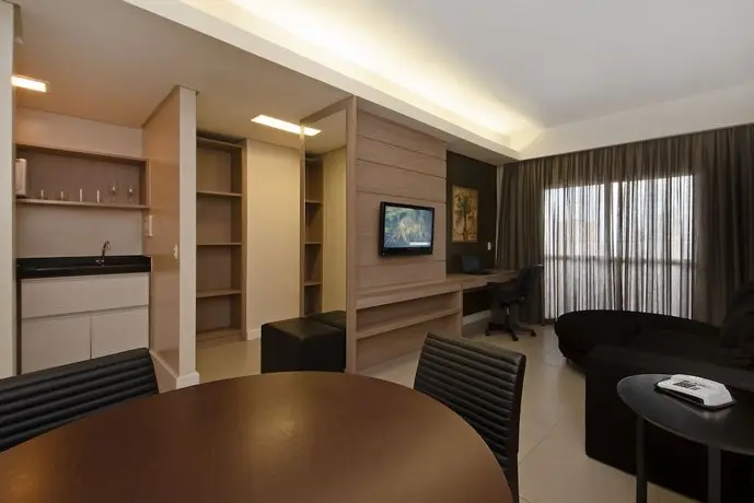 Hotel Adrianopolis All Suites 