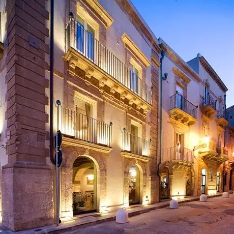 Algila Ortigia Charme Hotel 