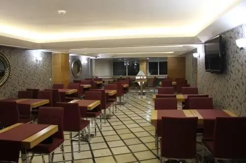 Grand Zeybek Hotel 