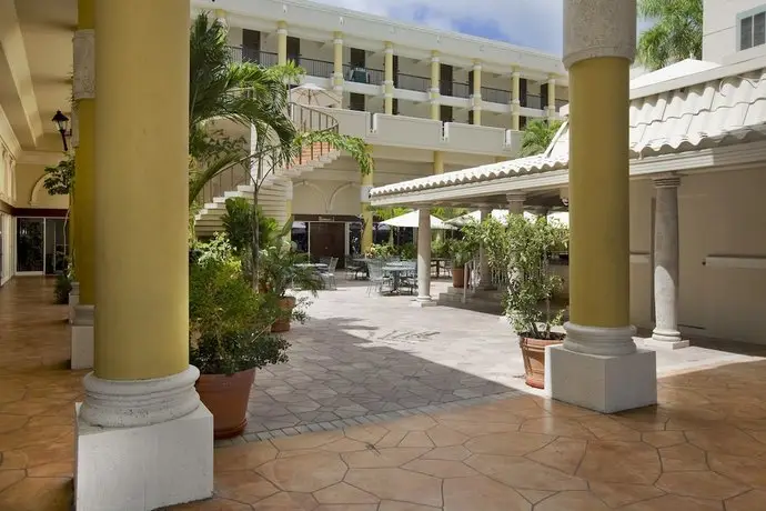 Windward Passage Hotel 