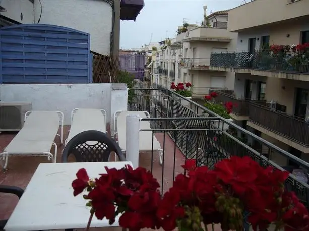 Sitges Eleven Guest house 