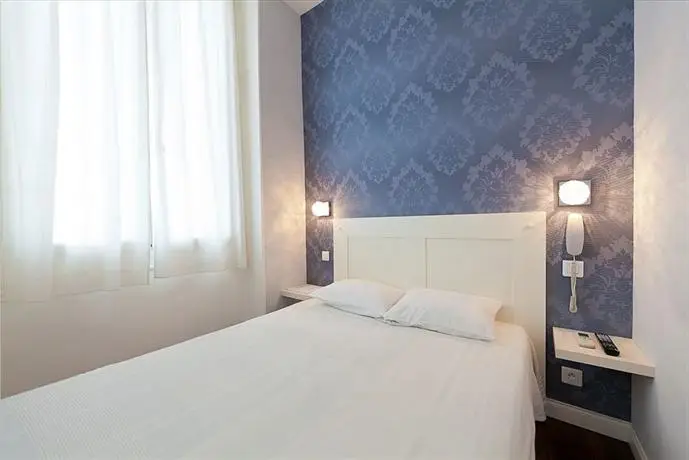 Altera Roma Hotel 