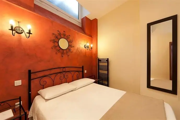 Altera Roma Hotel 