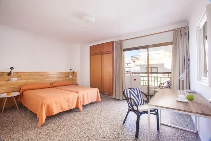 Apartamentos Bahia Santa Eularia des Riu 