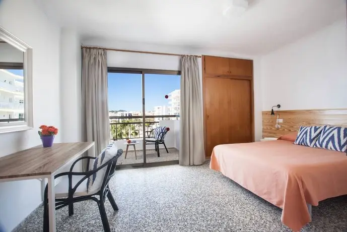 Apartamentos Bahia Santa Eularia des Riu 