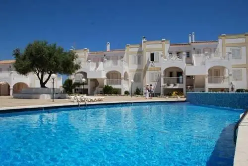 Apartamentos Castell Sol