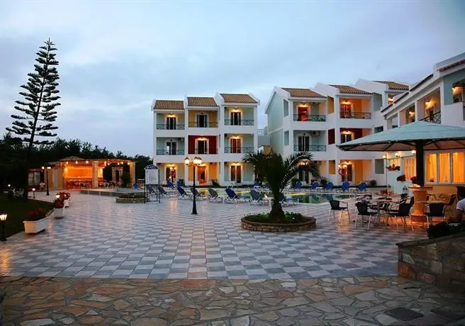 Maistrali Hotel & Apartments 