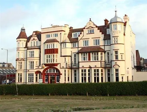 Cliftonville Hotel