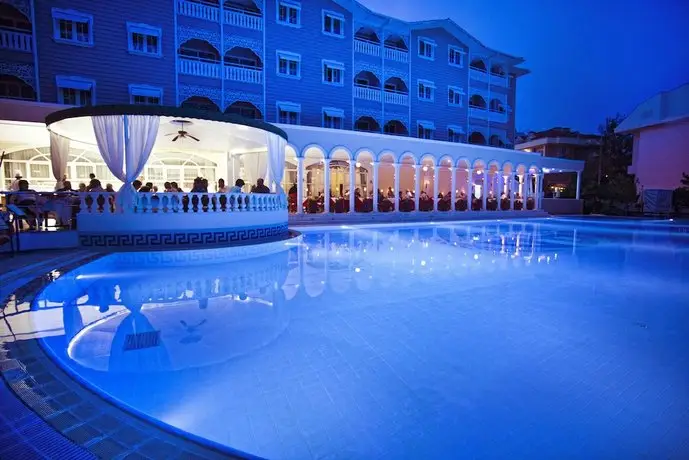 Pasha's Princess Hotel