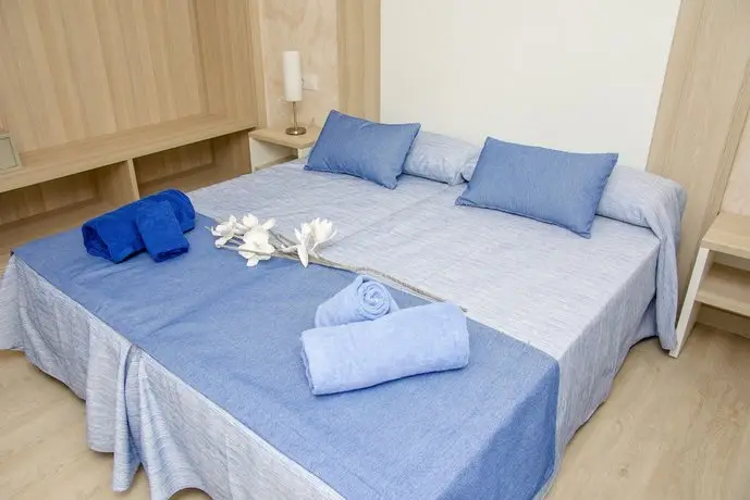 Apartamentos Maribel 