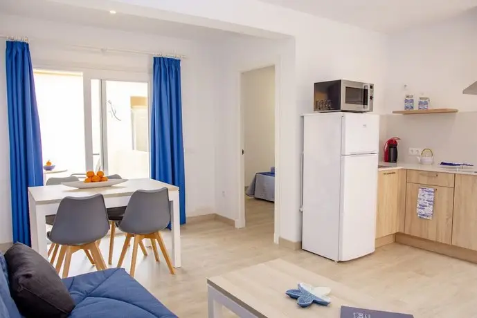 Apartamentos Maribel 