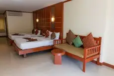 Lanta Casuarina Beach Resort 