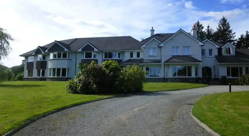 Loch Lein Country House