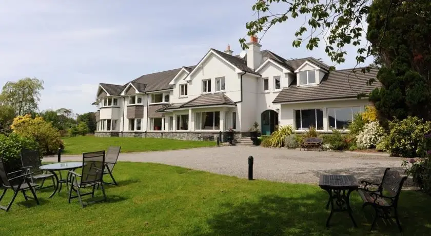 Loch Lein Country House 