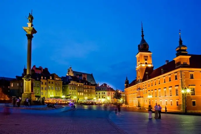 Castle Inn Warsaw 