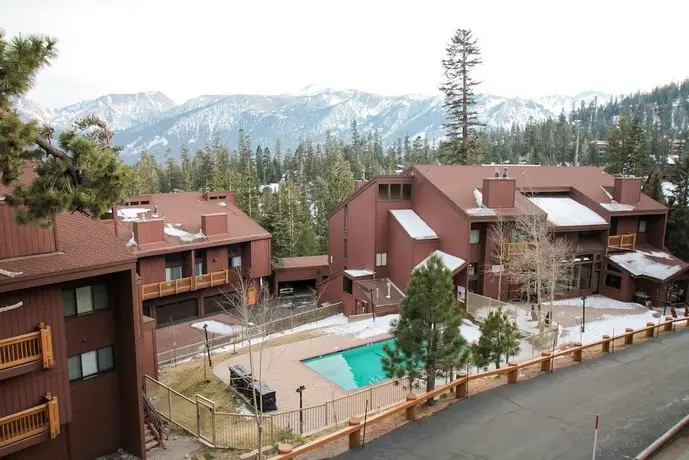 Mammoth Ski and Racquet Club 