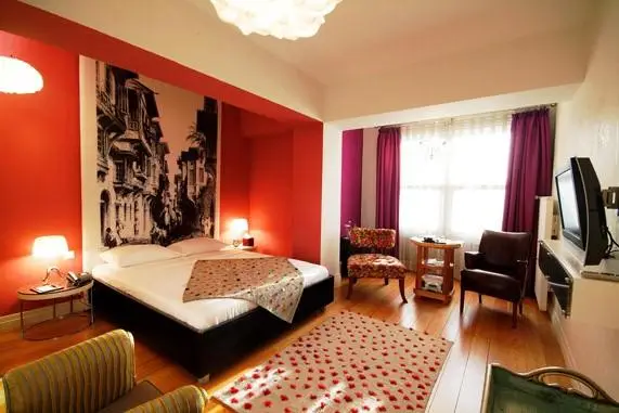 BVS Lush Hotel Taksim -Special Class 