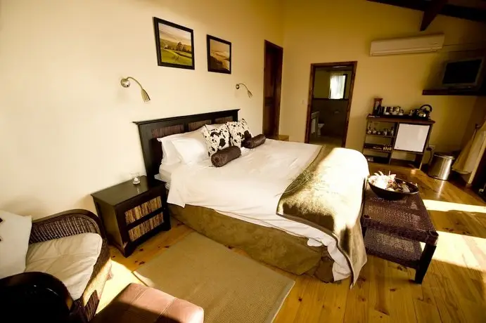 Elephant Hide of Knysna Guest Lodge 