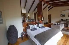 Elephant Hide of Knysna Guest Lodge 