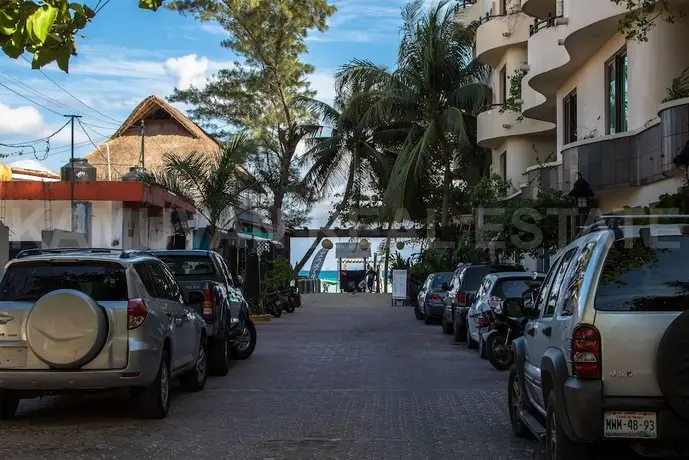 Blue Palms Condos By Kamuvan 