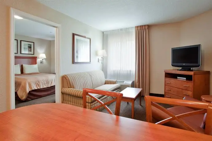 Candlewood Suites Chesapeake-Suffolk 