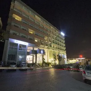 Marina Hotel & Suites Kusadasi