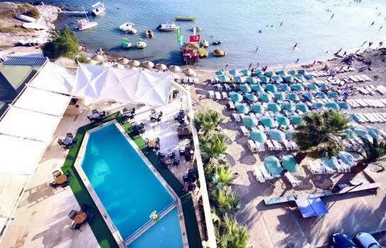 Tuntas Beach Hotel Altinkum 