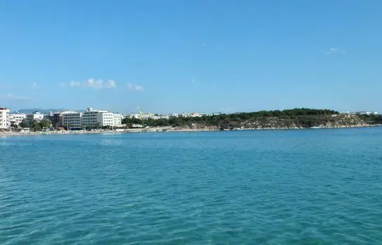 Tuntas Beach Hotel Altinkum 