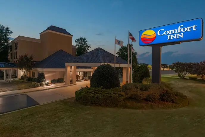 Comfort Inn Near Fort Bragg 