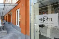 Minotel Barsam Suites 