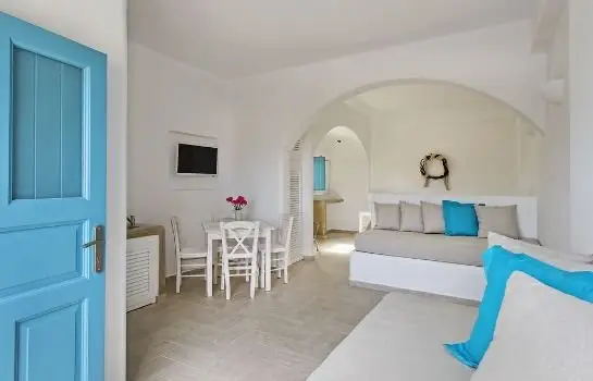 Alizea Villas & Suites 