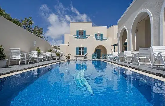 Alizea Villas & Suites 