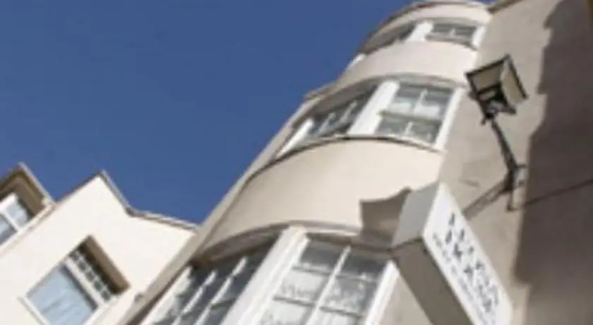 Leona House Guest Accommodation Brighton & Hove