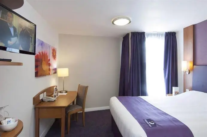 Premier Inn Glasgow Central East Kilbride