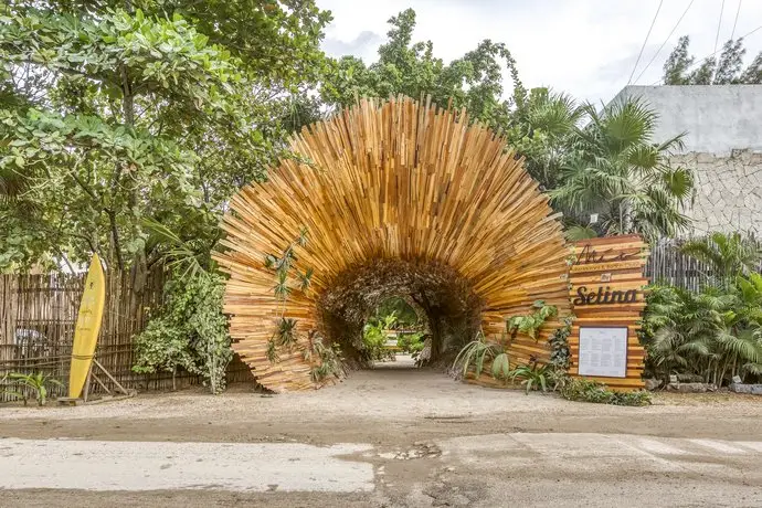 Hotel Cabanas Los Lirios Tulum 