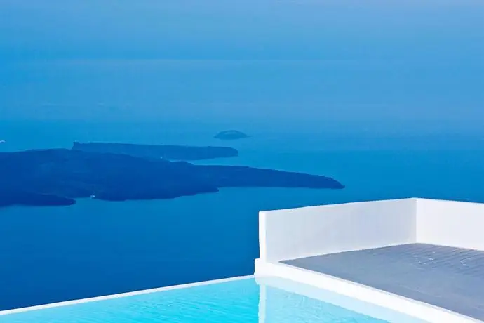 Katikies Chromata Santorini - The Leading Hotels of the World 