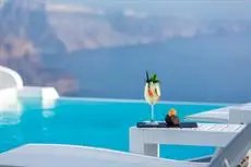 Katikies Chromata Santorini - The Leading Hotels of the World 