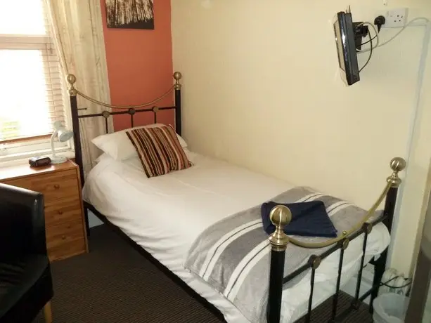 Phoenix Guest House Blackpool 