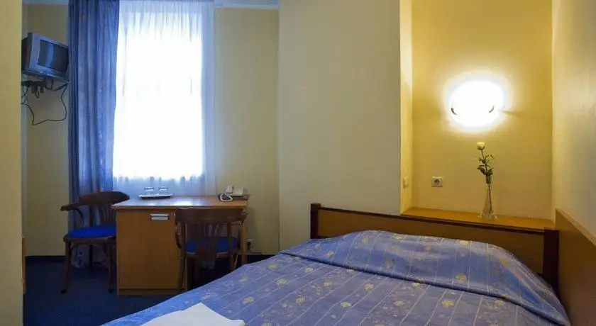 Rija Irina Hotel 