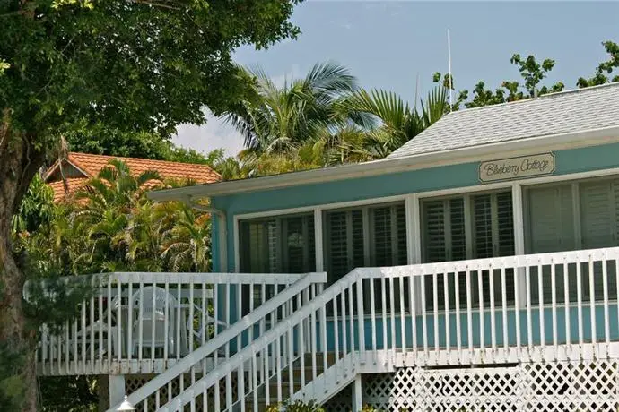 Waterside Inn on the Beach 