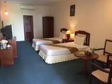 Champasak Palace Hotel 